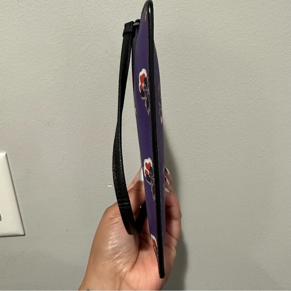 Coach Bramble Rose Wristlet Purple - Picture 7 of 11